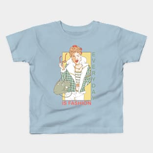 Girl Fashion Vintage Comic Kids T-Shirt